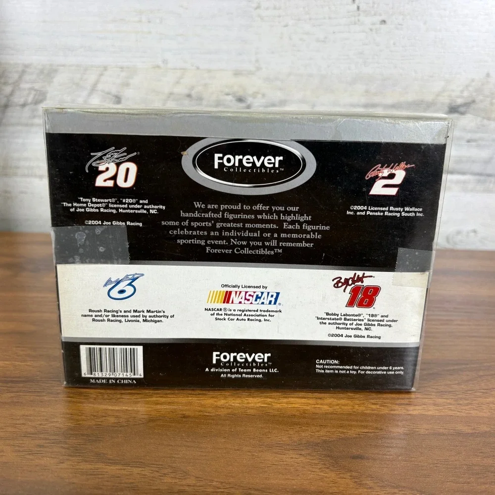 NASCAR Tony Stewart 2003 Winners Circle Fan Pack and‎ 2004 Mini Bobbleheads.